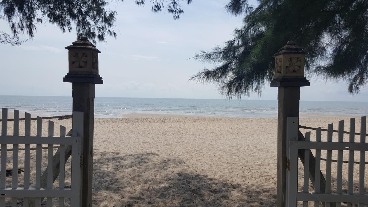 Baan Kratom Tong By The Sea Villa ชะอำ ภายนอก รูปภาพ