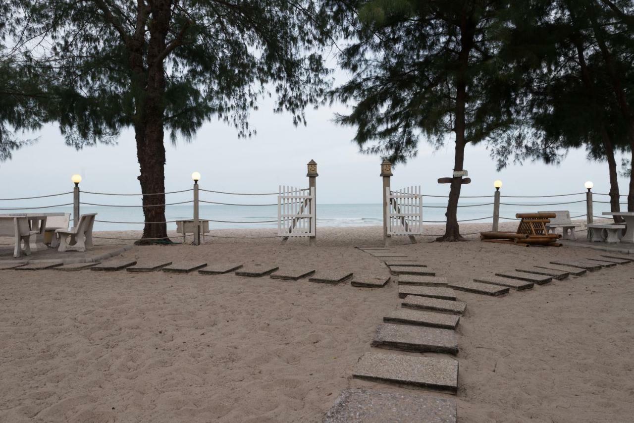 Baan Kratom Tong By The Sea Villa ชะอำ ภายนอก รูปภาพ
